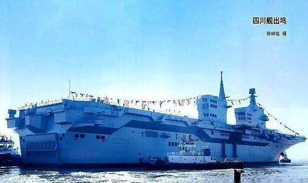 说真的，这速度有点不讲武德了。前脚刚为福建舰的电磁弹射欢呼，全世界都瞪大眼睛看我