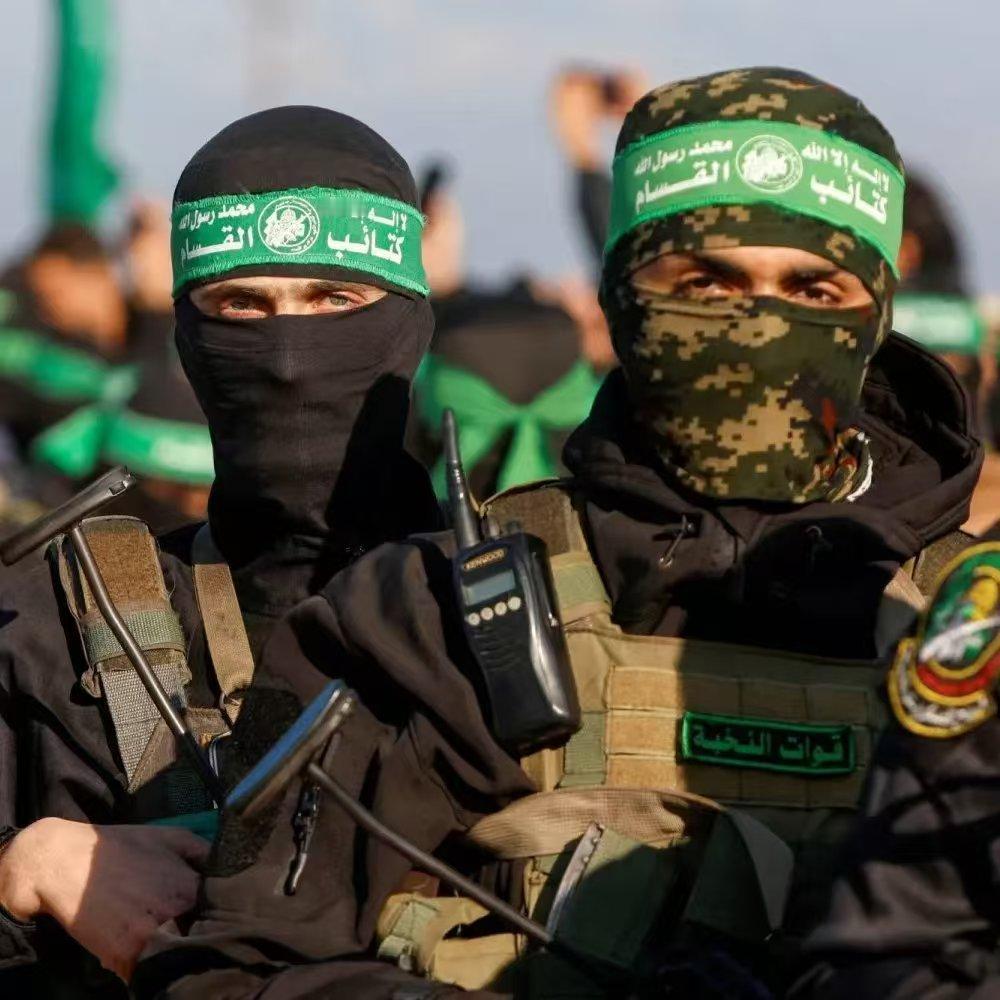 埃及提议，哈马斯卡桑旅向埃及军方缴枪投降！缴枪不杀，缴枪就能活着走出地道！被包围