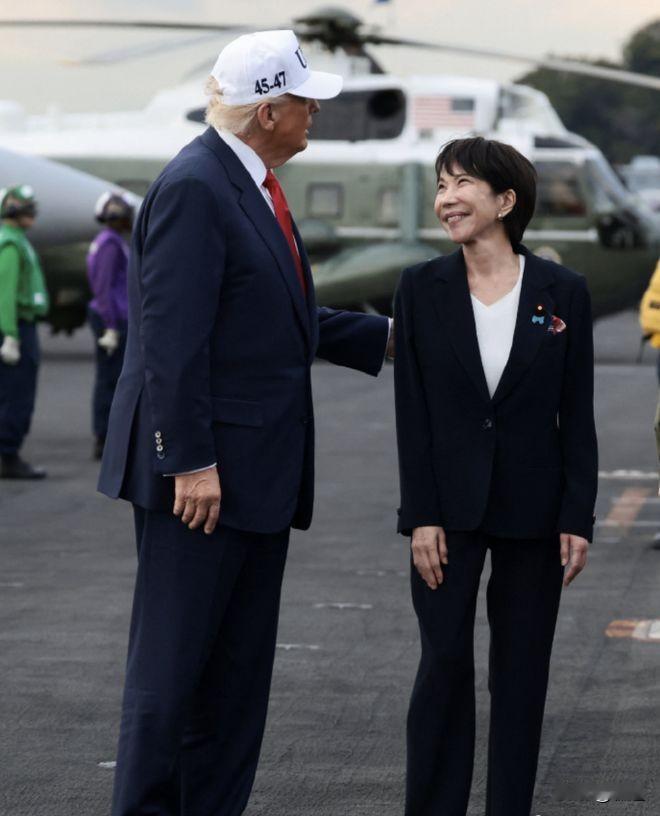 很多人都对高市早苗在外交场上一系列近乎戏剧表演的“技艺”感到震惊，怎么一个国家首