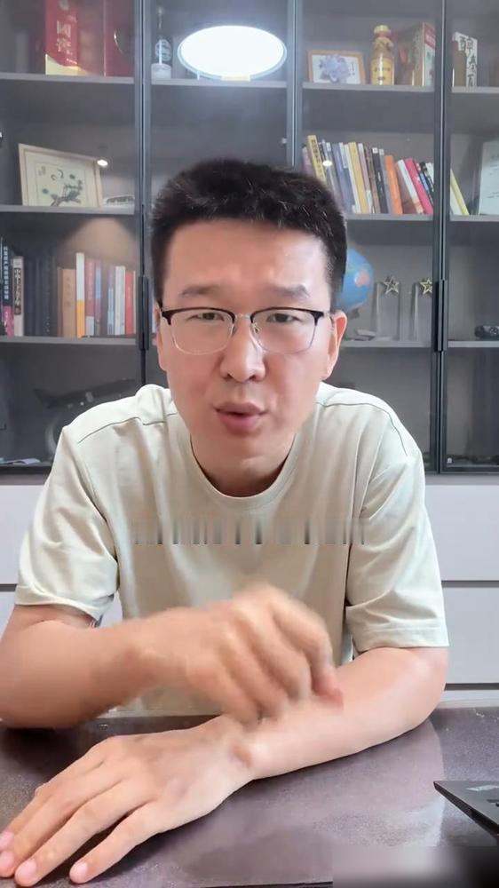 李雨禅昨天在相宜带货白良村樱桃节上和村民发生冲突这个事，我认为这件事对于李雨禅、