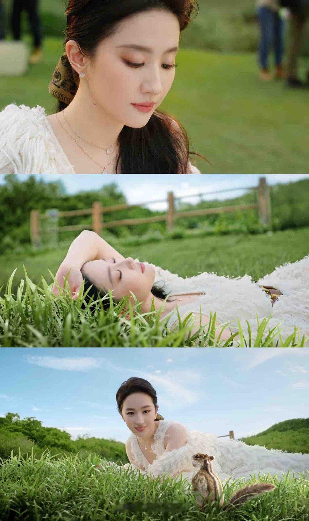 刘亦菲就这样美翻全世界游牧风的刘亦菲更美了刘亦菲这波草原造型直接杀疯了！🥹一袭