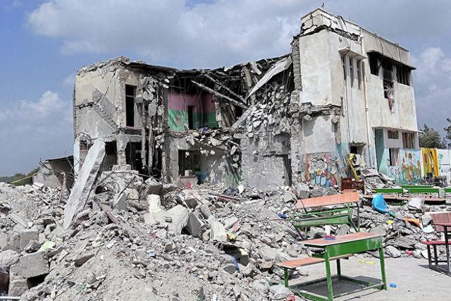 伊朗方面宣布，只要驱逐美国和以色列大使的国家，那就可在霍尔木兹海峡自由航行。这个