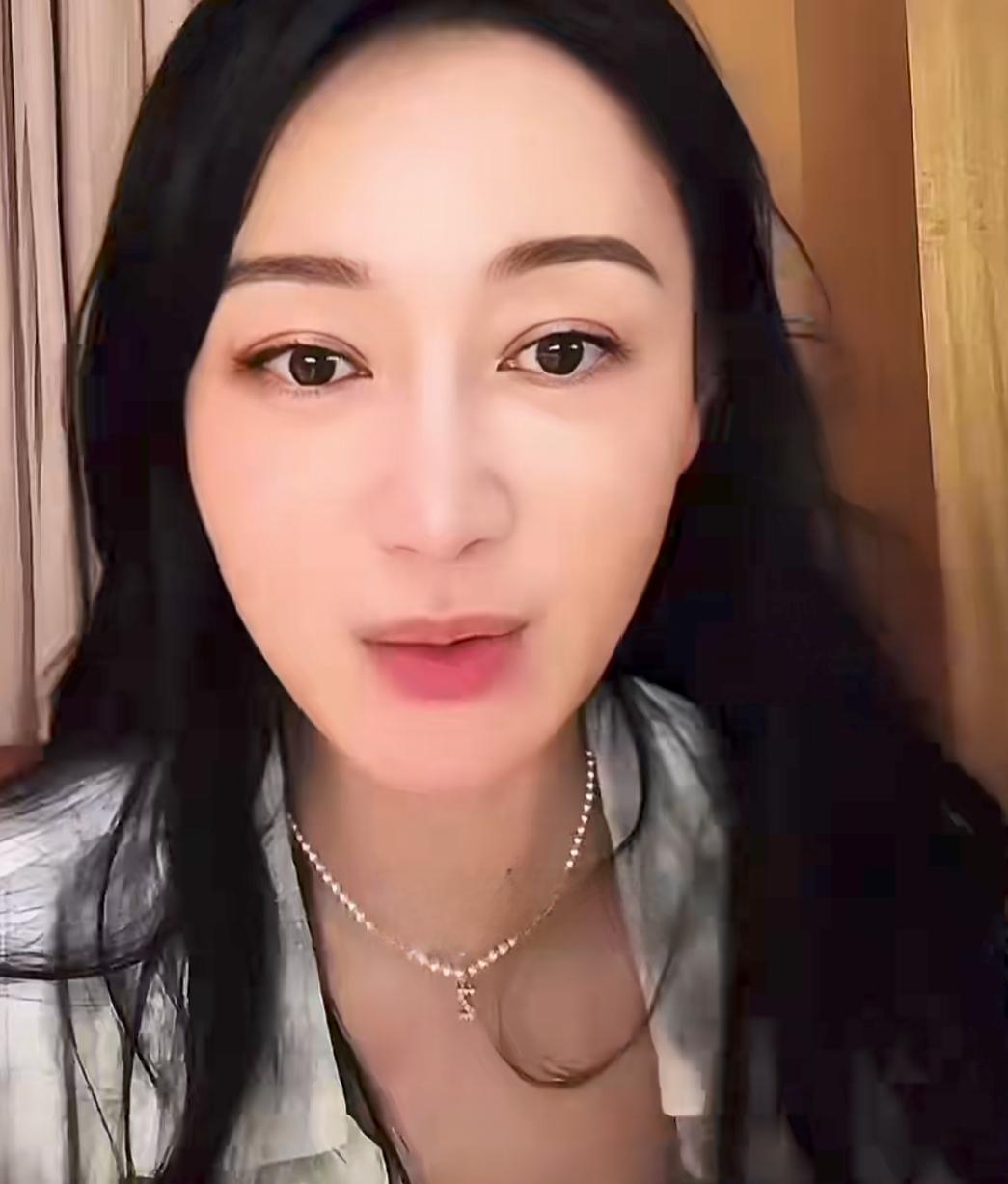 看到赵子琪被淘汰，突然感觉王濛在《乘风2026》节目中的意义了！

她应该代表了