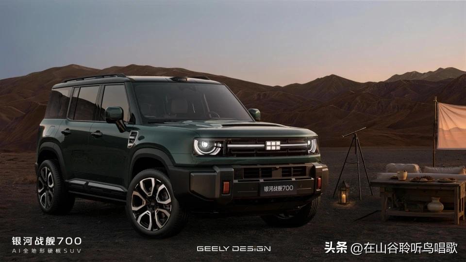 光看参数我以为看错了。银河战舰700，1128匹马力，推重比392马力/吨。超跑
