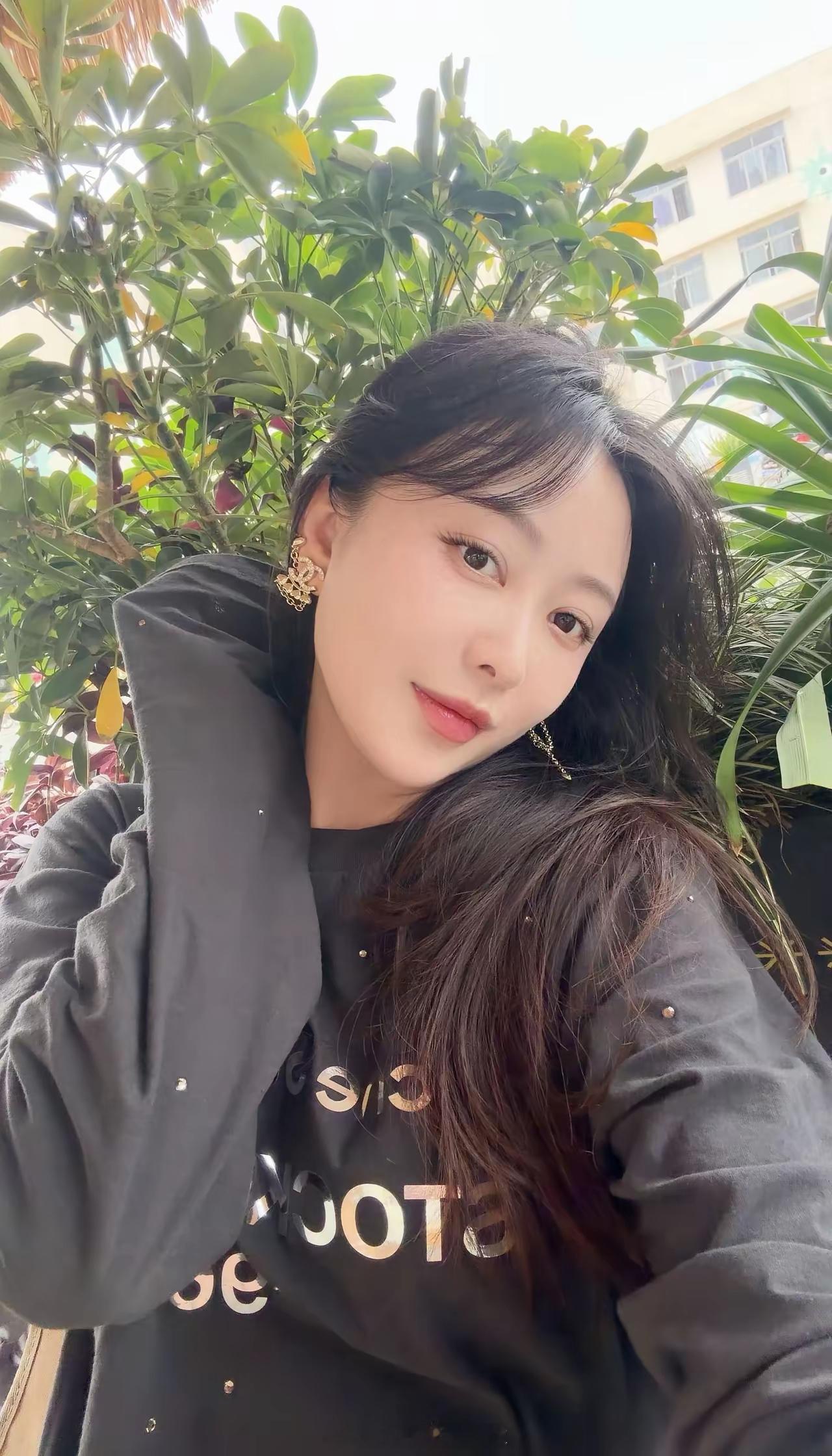 单身不可怕 晚婚不可怕 可怕的是你已经爱不上任何人！ 