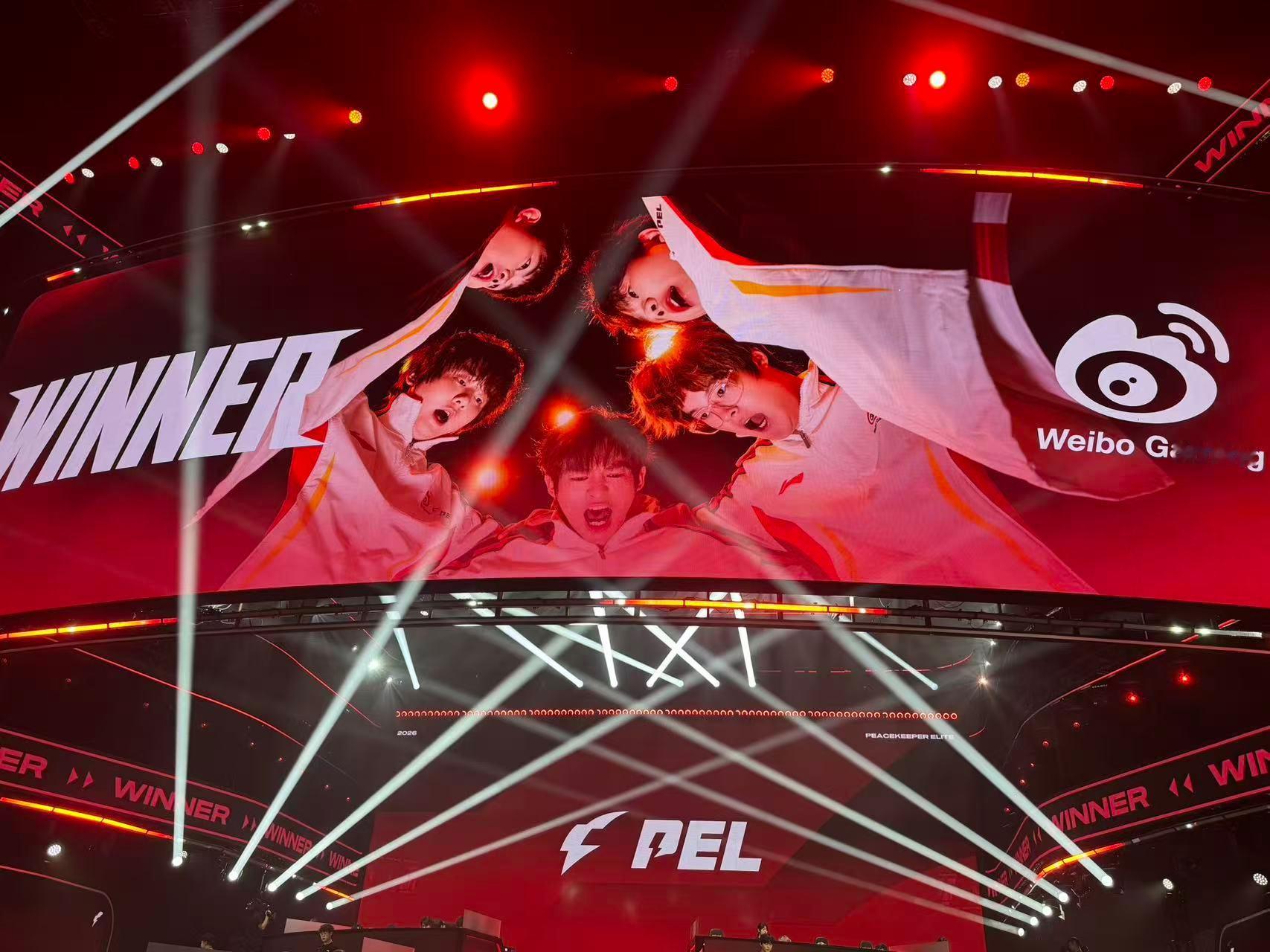 WBG决赛首鸡 WBG拿下第三局胜利，稳稳拿分就是好的 