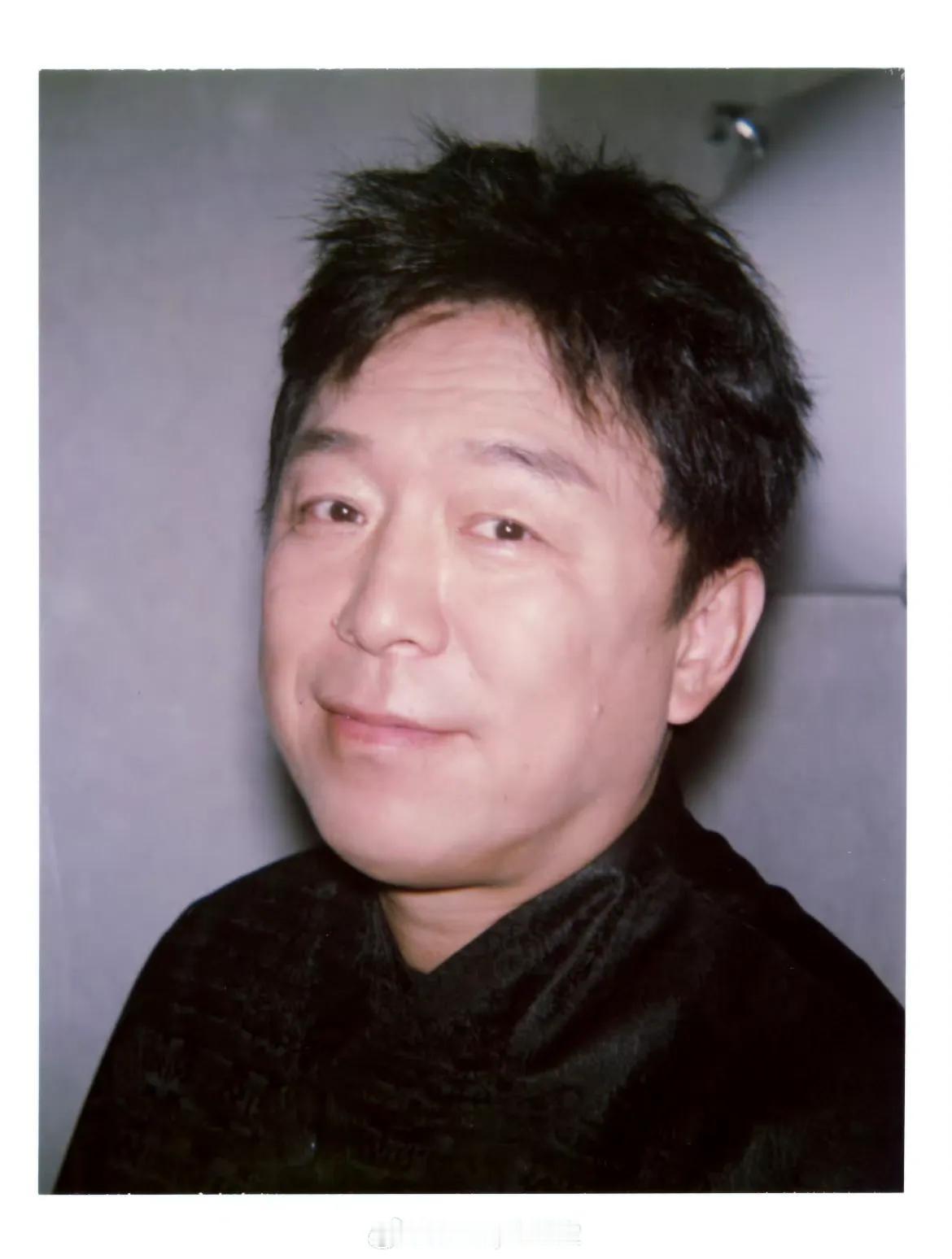 黄渤也拍了撕拉片！叔还是个实在人，说这么贵，就拍一张吧[笑哭] ​​​