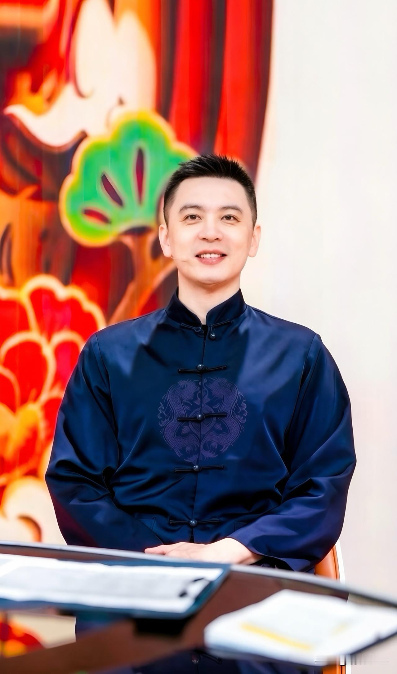 春天过去，夏日激进，跨沟越壑，涅槃成长，观心行修，持续深耕，祝福杨导，篮途璀璨…