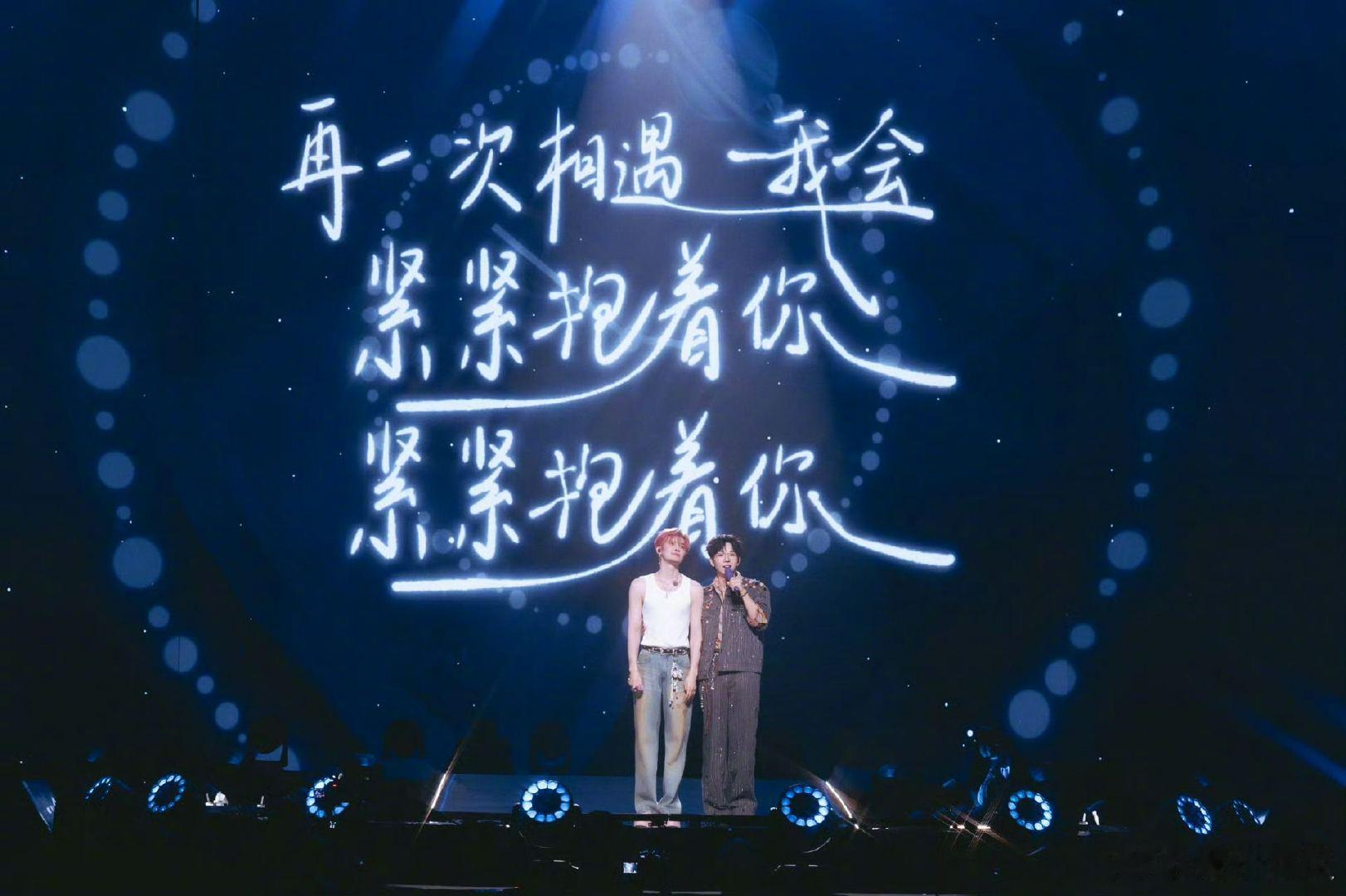 付辛博个唱幕后全纪录 付辛博52分钟超长演唱会幕后纪实，平铺展示一场个唱诞生的全
