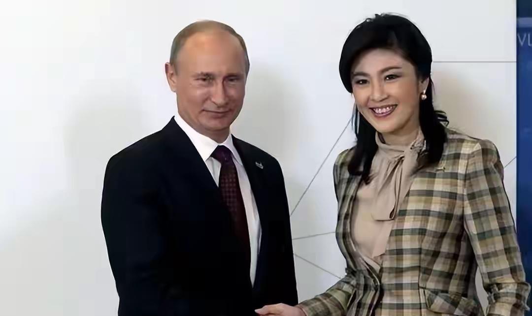 英拉从政的高光时刻