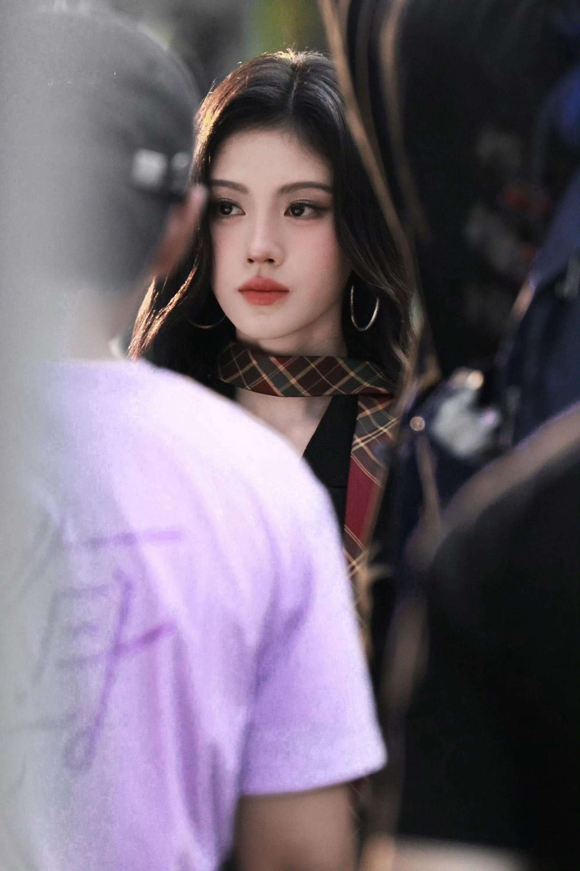 鞠婧祎 jjy鞠婧祎苏绿夏jjy鞠婧祎万花世界“敬你恣意蔓生的野心敬你永无止尽的