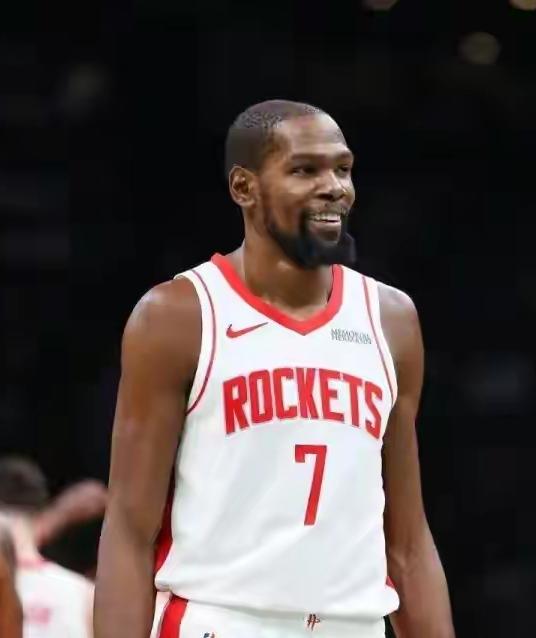 威少一打杜兰特就来劲
死神可以杀死很多人
但是神龟寿长杀不死
死神镰刀虽然依旧锋