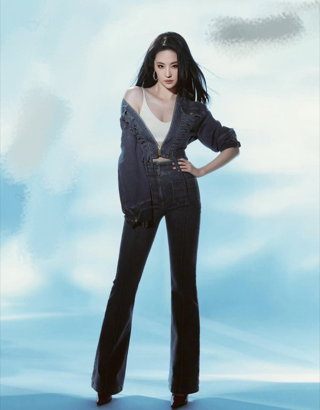 刘亦菲美神降临完全就是女神级别的人生就是会反复被姐姐的美貌征服一次又一次！！