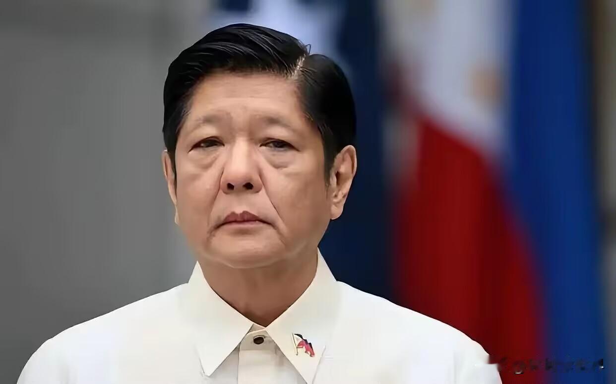 低调的邦戈估计都看不下去了
 
9月4日，莎拉的弹劾审判仍在审理进程当中，长期保