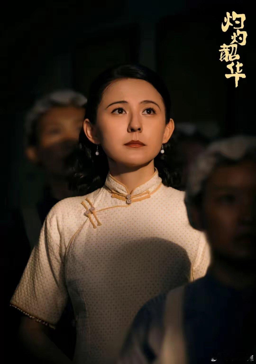 实在不明白，《灼灼韶华》到底都是谁在看啊？它居然超越了杨幂的大爆剧《生万物》的收