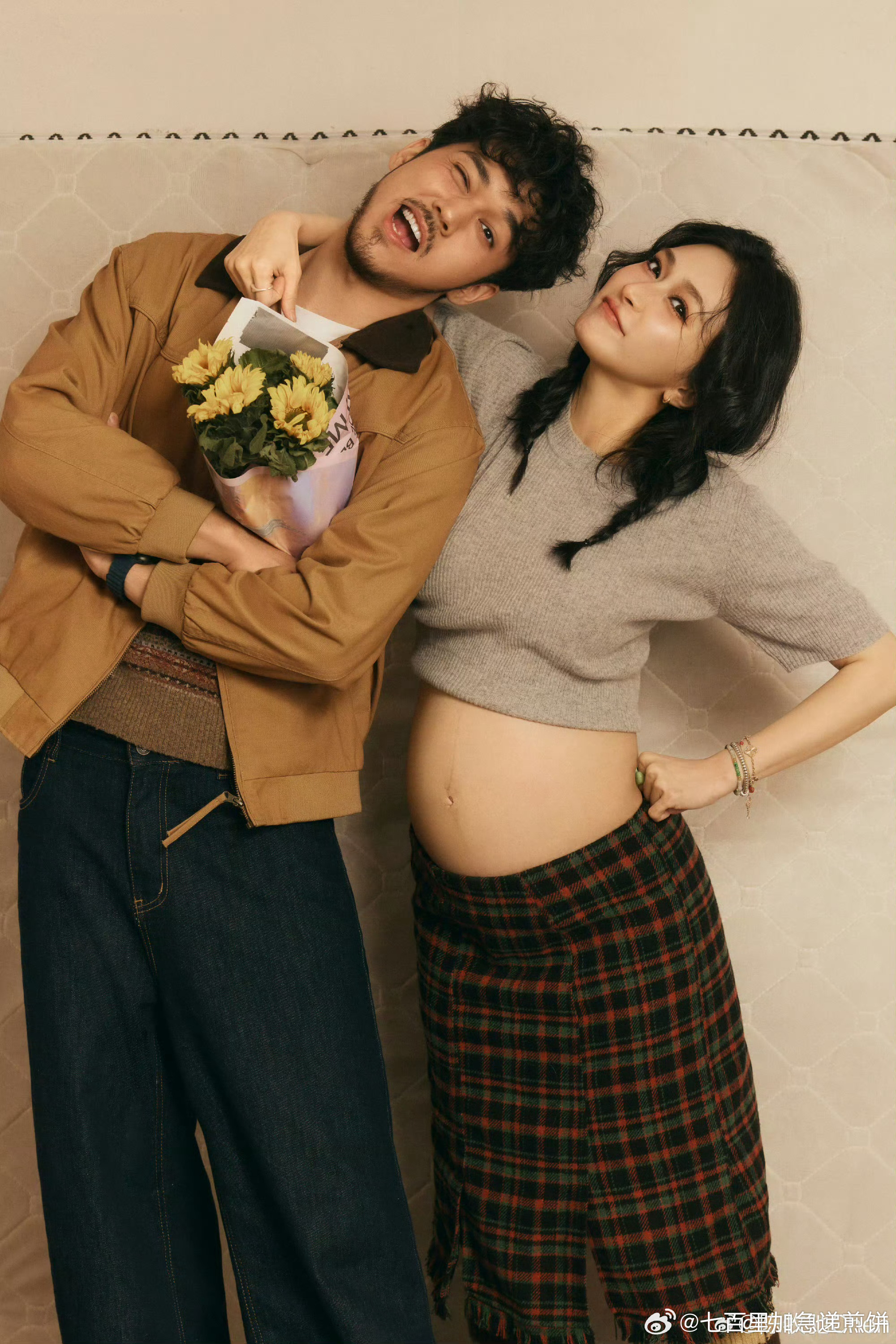 陈牧驰官宣和陈冰结婚，也已经有了孩子。 