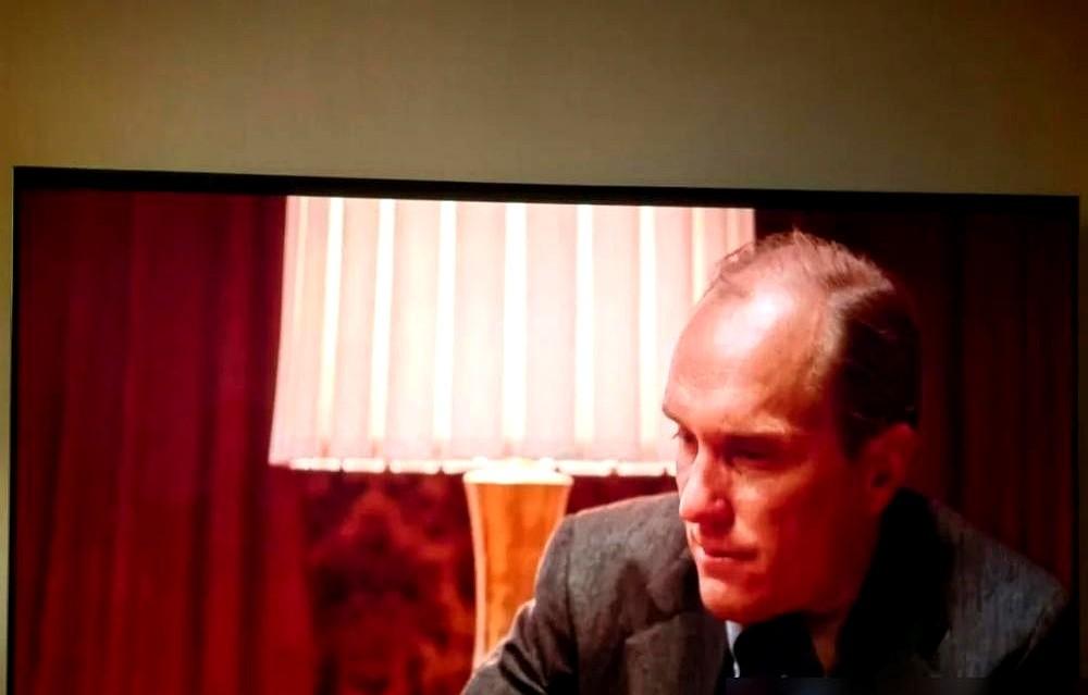 有人说，摄像机前的无声最折磨人。

罗伯特·杜瓦尔在《教父》拍摄时，本本剧本要求