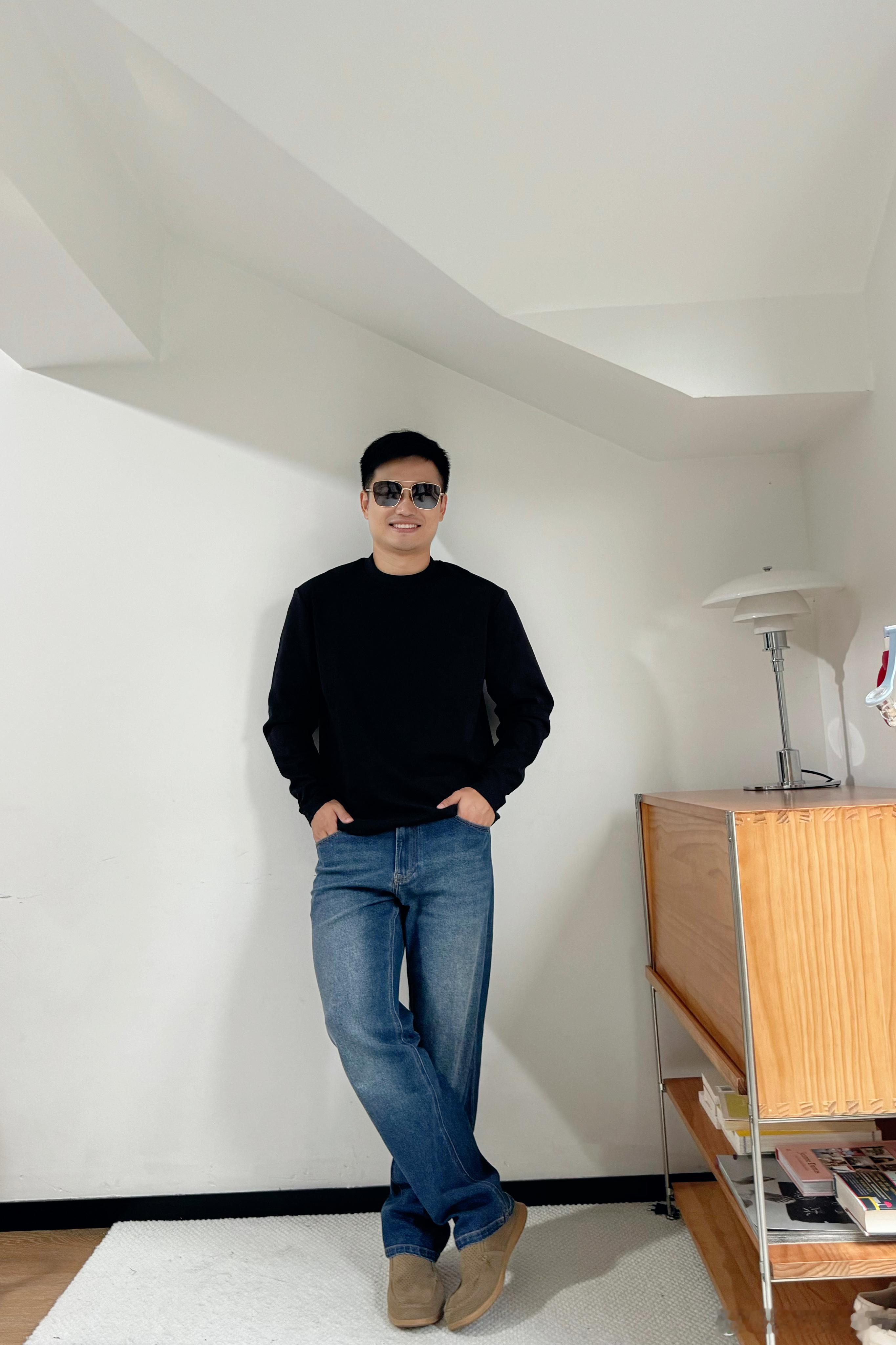 在模特这方面，虎姐夫和咕噜比，就是个青铜。没办法，咕噜太会。明天家属秋天的第一件