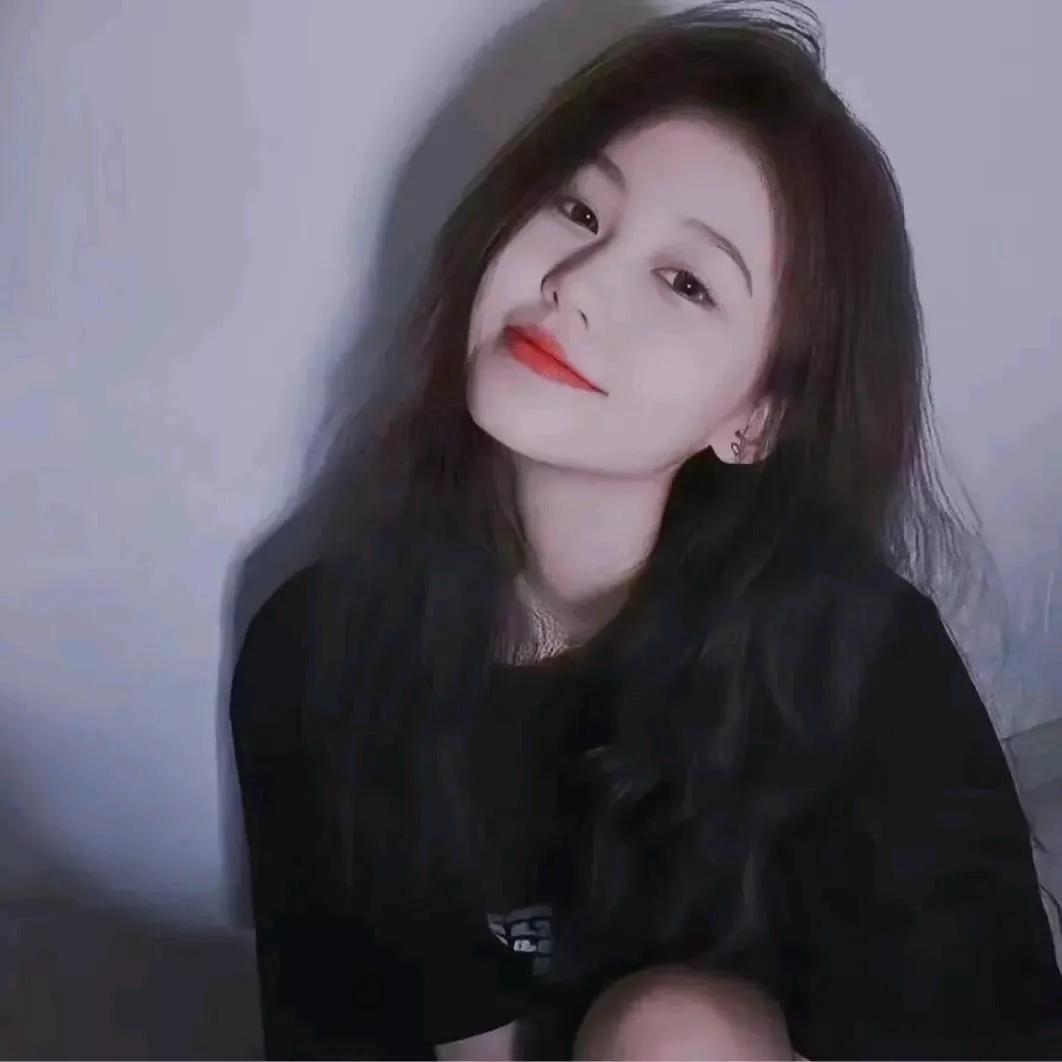 元气满满的一天，从自信的笑容开始😊元气满满的微笑 生活要微笑面对 萌萌哒笑容 