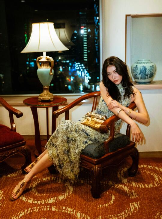 Make the world speak Chinese