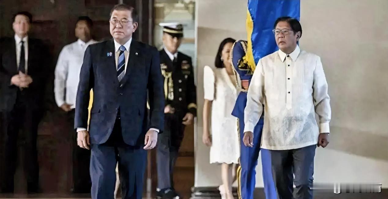 日菲导弹磋商：突破和平框架的危险试探
 
11月30日，日本共同社披露，日菲正就