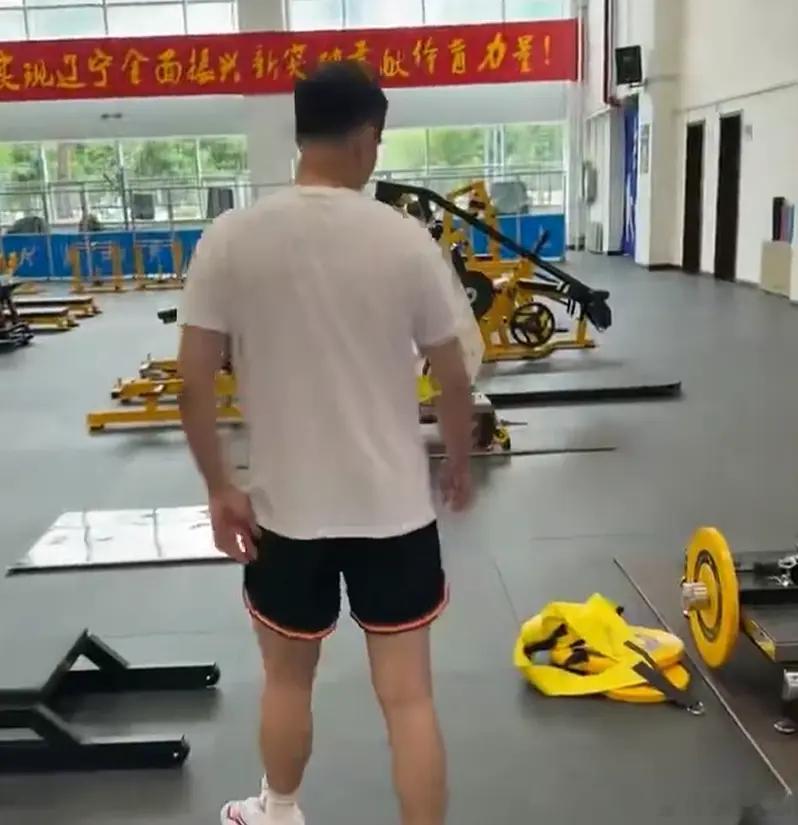之前赵继伟一直都在治疗自己的喉咙，不过来到今天之后，赵继伟的动态也是获得了更新。