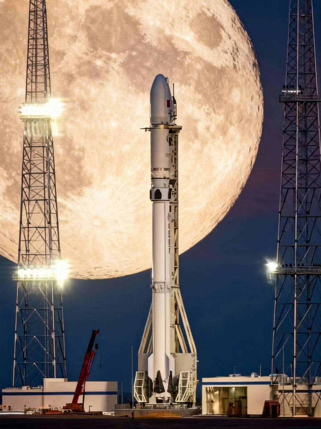 长征12号甲运载火箭即将在12月17日首飞，这是国家队的可重复使用火箭。