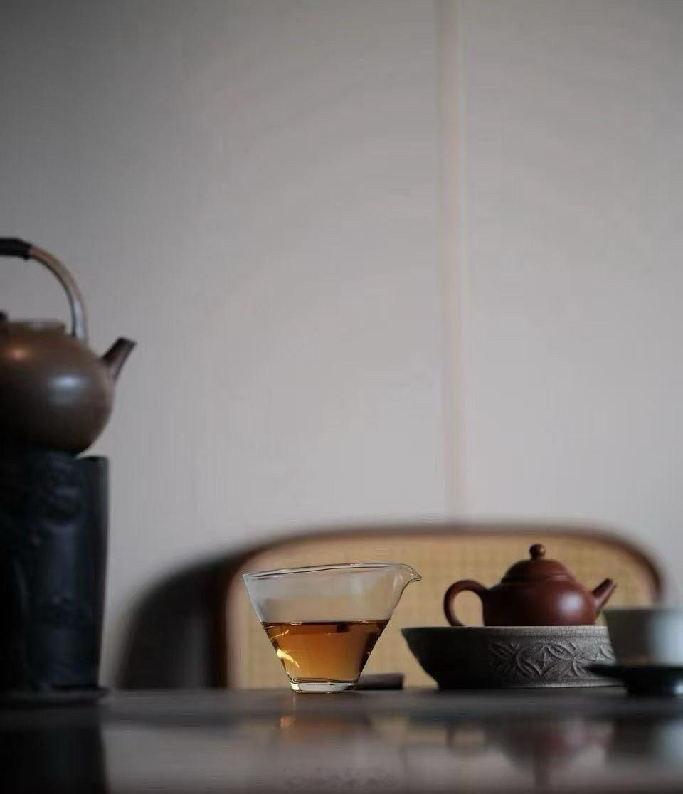 生活不是为了赢过谁，而是为了感受这人间烟火，没关系的，你不需要总是光芒万丈，在平