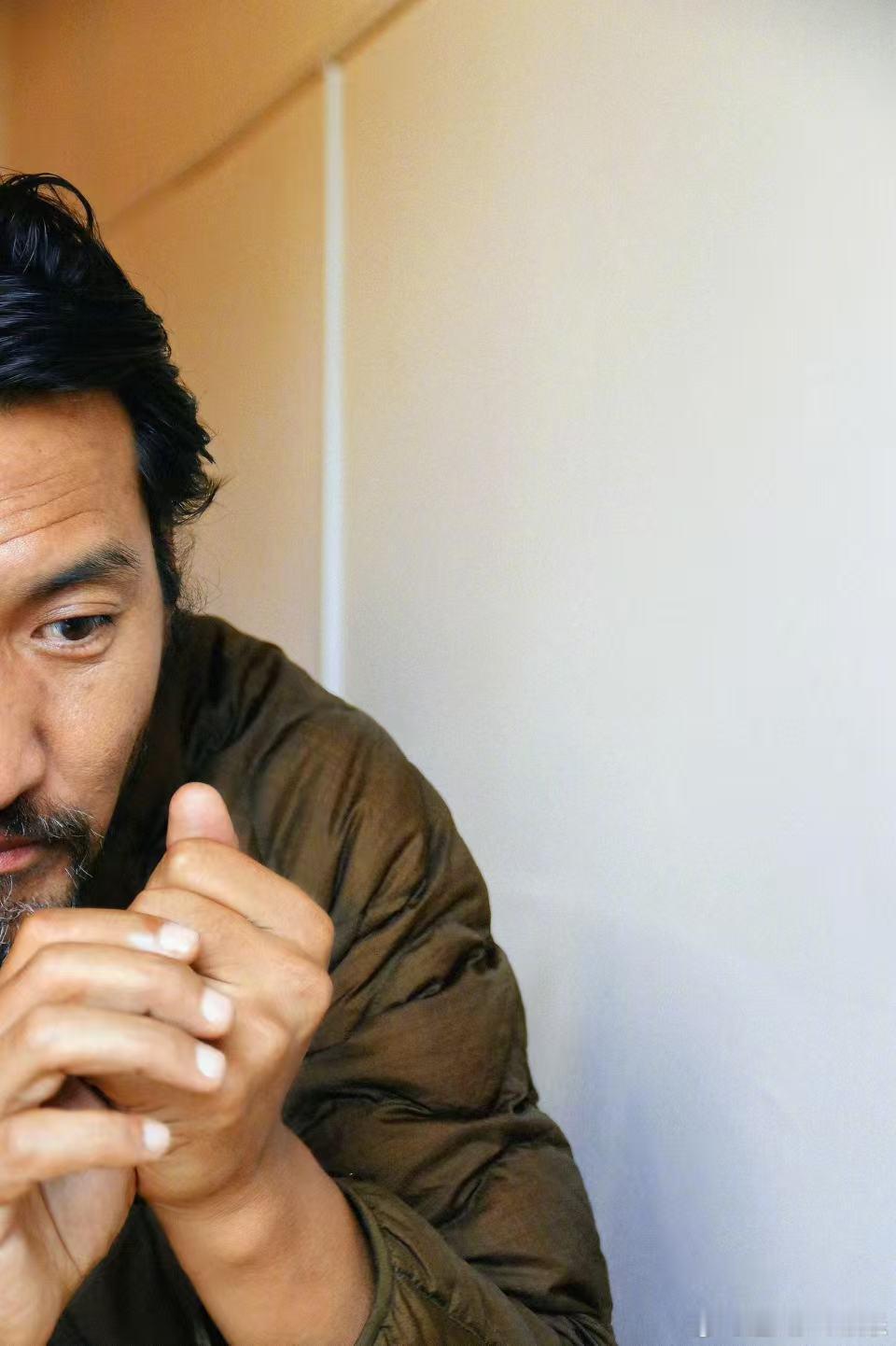 金巴 内娱无代餐 早就觉得金巴是宝藏演员，不靠流量靠演技，自带的藏地旷野感，在一