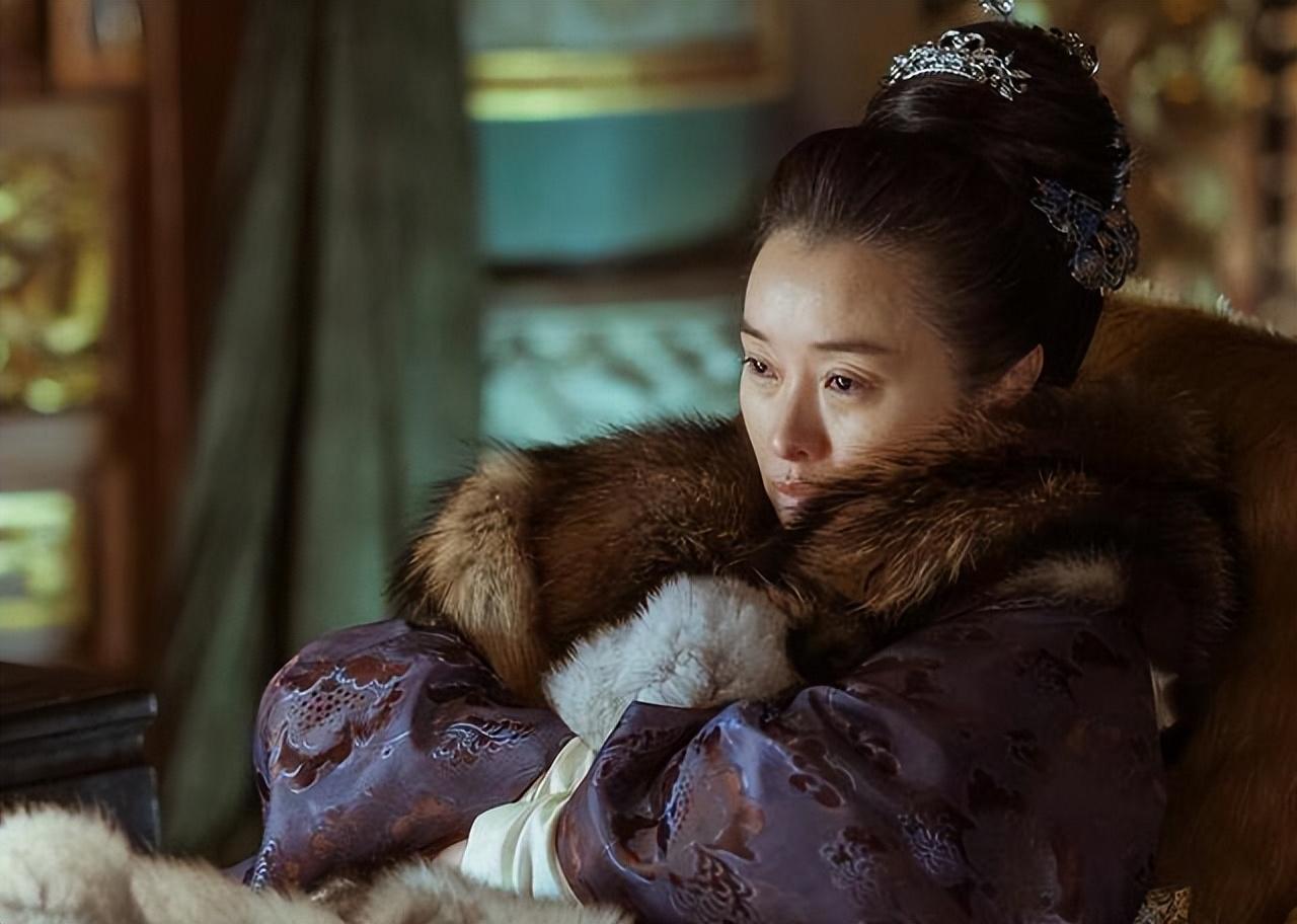 从世子妃到太子妃，再到皇后，太后，太皇太后。 
 
这么完整的晋升履历，在整个历