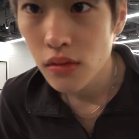 软萌炤熙的物料截图💕  专栏 · 炤咪截图📸