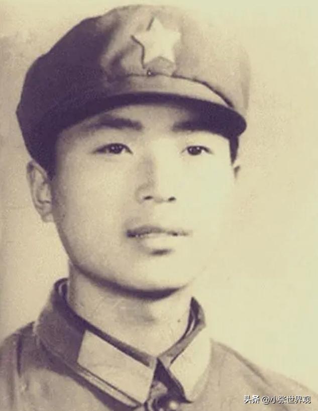 1985年，老山前线，17岁的战士顾克路，被越军炮弹炸成两截，副连长孙兆群见状，