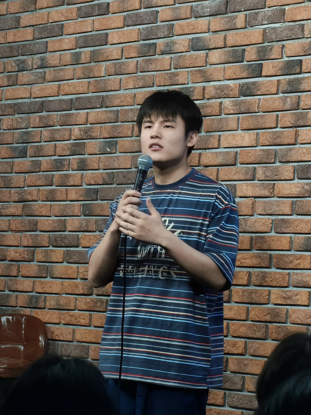 何广智想参加脱友4 面对“脱友4要不要来”的灵魂拷问，何广智说很愿意回归的[二哈