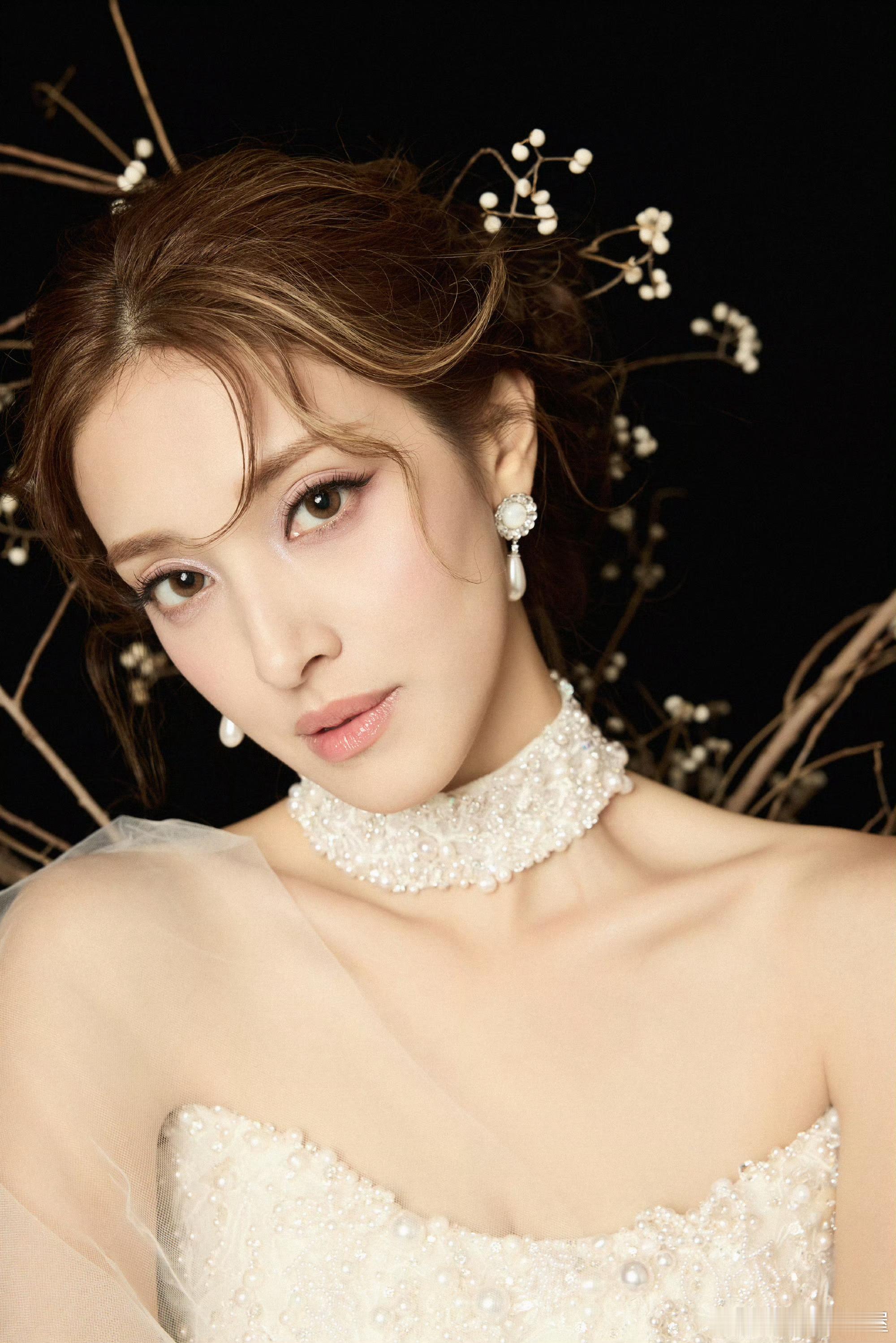 陈凯琳力挺真老公陈凯琳直接发文否认咯！姐姐亲自下场力挺真老公，这波操作很给力