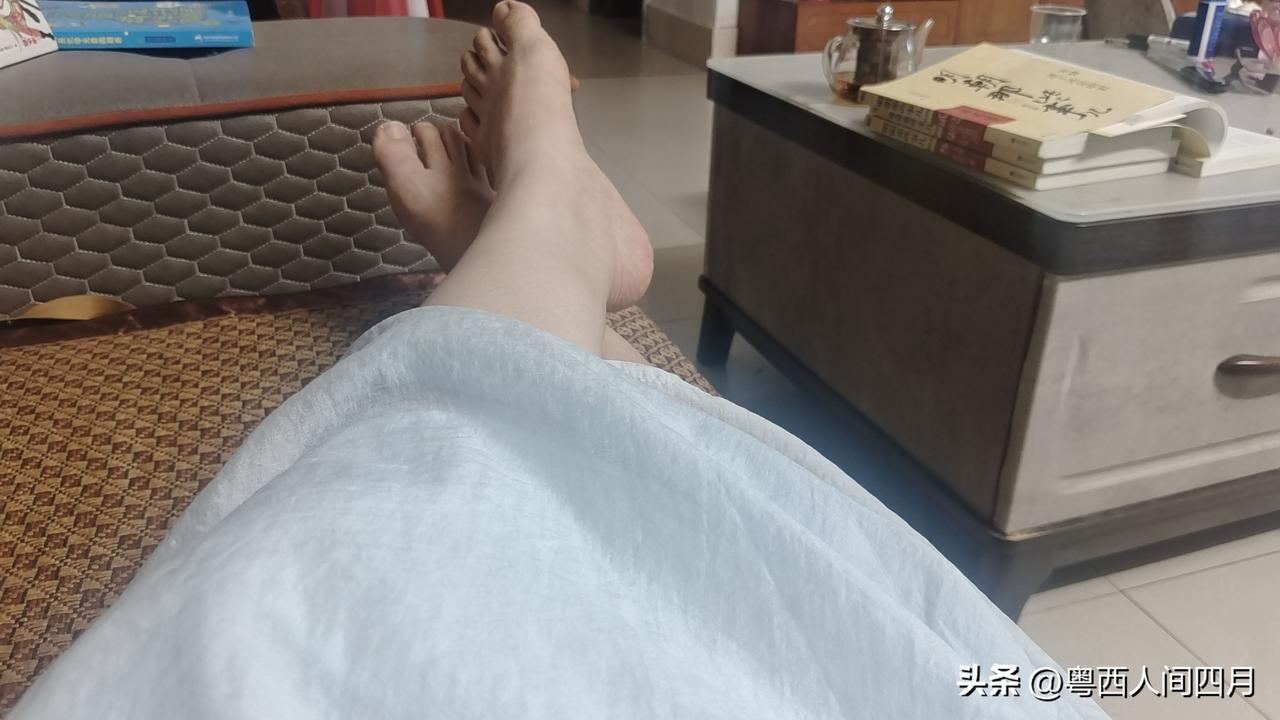 人这一生短短几十年，到最后谁都免不了离开这个世界。既然结局早已注定，那为什么不按