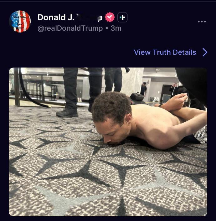 奶龙发推证实，在白宫晚宴枪击事件中的枪手没有被现场击毙，而是被捕了。