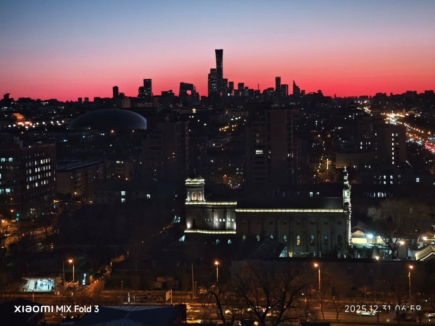 二零二五年最后一天，也是二十一世纪前四分之一最后一天。今年继续努力与老年痴呆和其