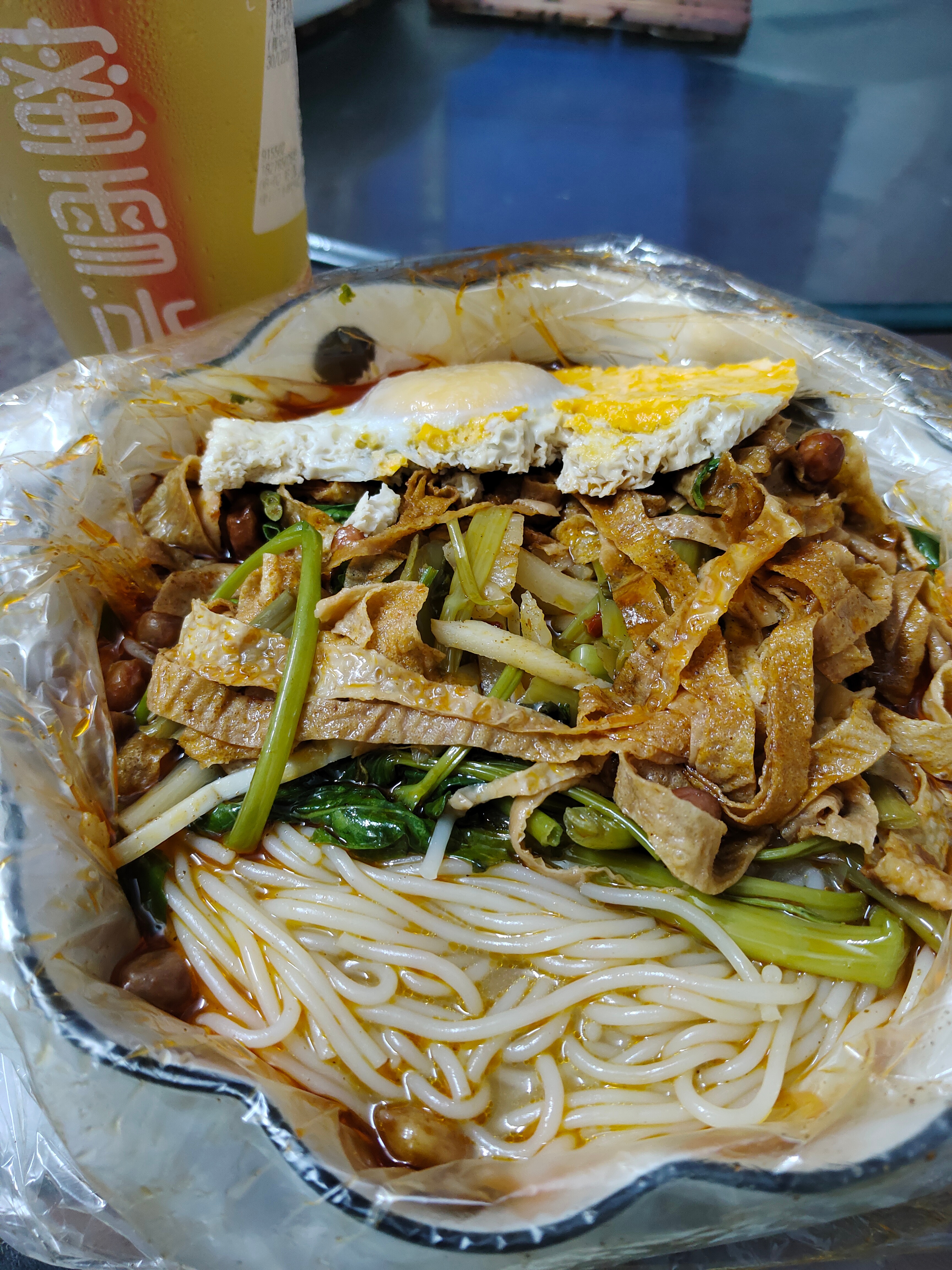 开吃开吃 我又自己加了个蒸鸡蛋进去