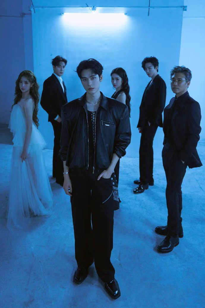 龚俊晒地球超新鲜神级站位图龚俊发我是老大 龚俊晒地球超新鲜神级站位图，龚俊发我是