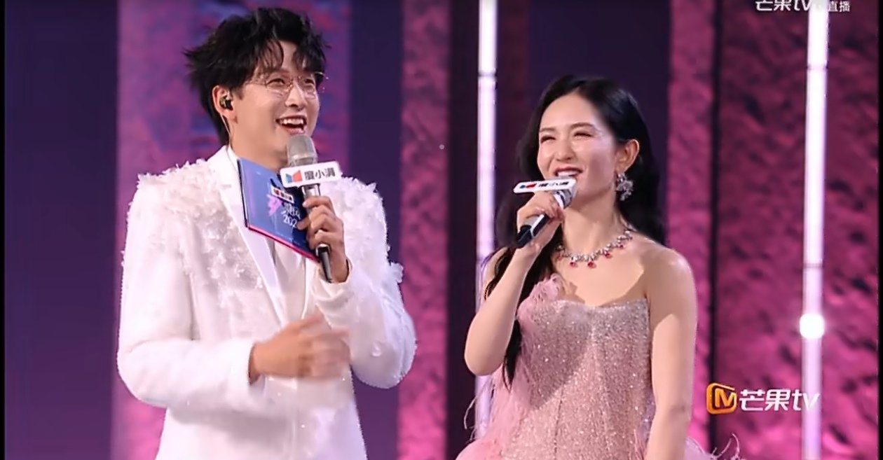 女团不是年轻女孩的特权乘风初舞台第二场乘风2026 淡淡一语打破常规！女团并非年