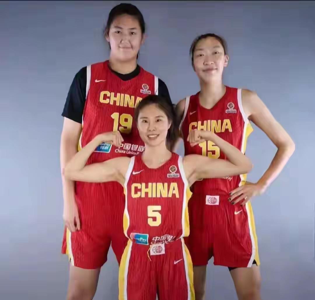 今晚硬刚世界霸主！逆境出征，为中国女篮加油!
    今晚20:15，女篮世界杯