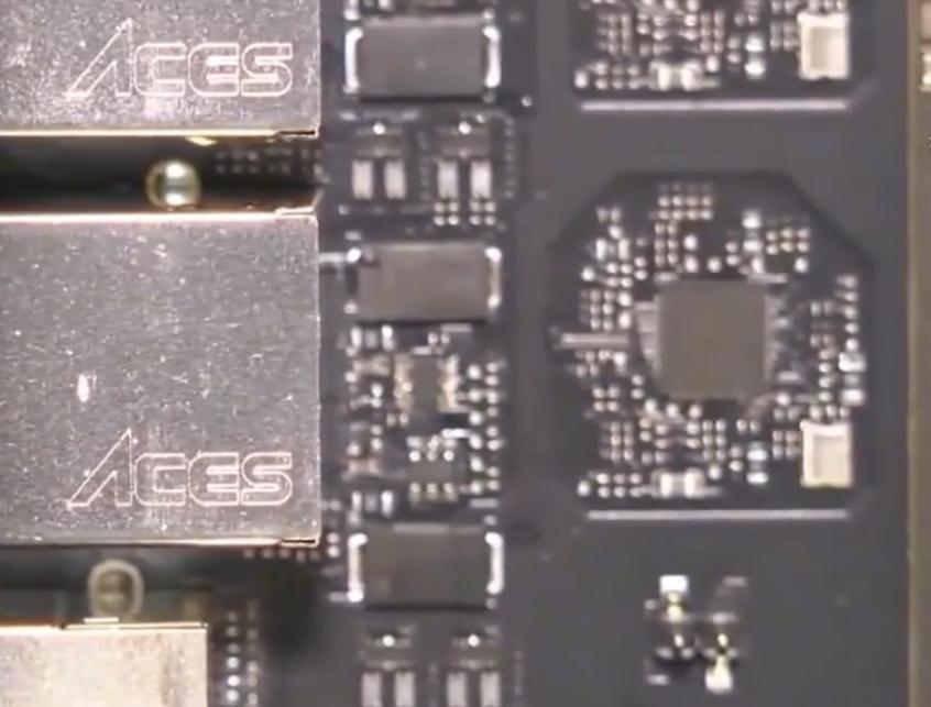 神反转！美国可能要对华放开H200芯片限制了！

就在全球AI竞争白热化时，剧情