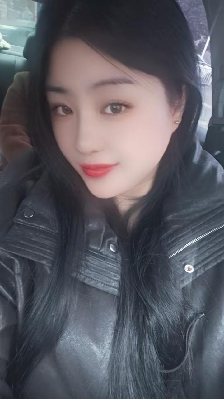 最近有点背时，打麻将天天输😂