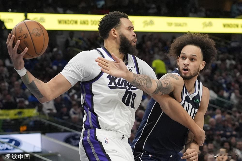 福克斯34+5东契奇空砍三双 国王击败独行侠
北京时间1月28日，NBA常规赛继