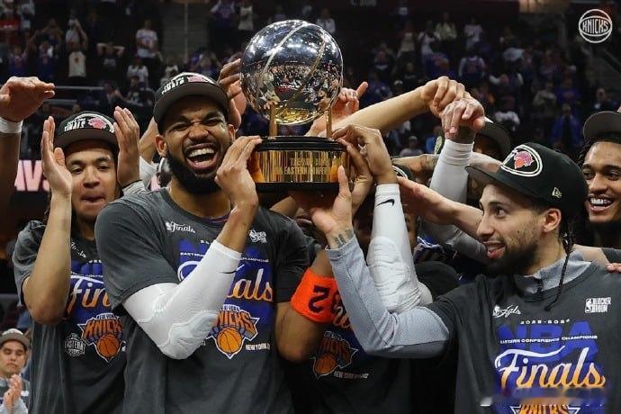 NBA东/西部决赛骑士 93-130 尼克斯 时隔27年再次打进总决赛！纽约尼克