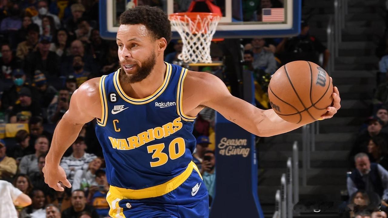 对阵丹佛掘金队得到 42 分
在波特兰得到 35 分
在圣安东尼奥得到 46 分