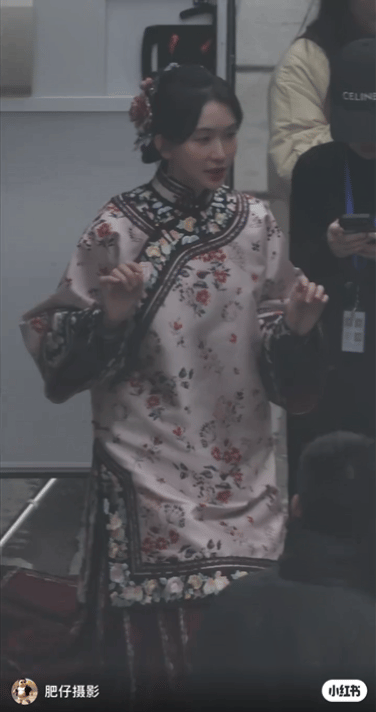 林志玲客串玉兰花开君再来
她婚后复出以来终于走对了一步棋
而这部戏的女主就是她的