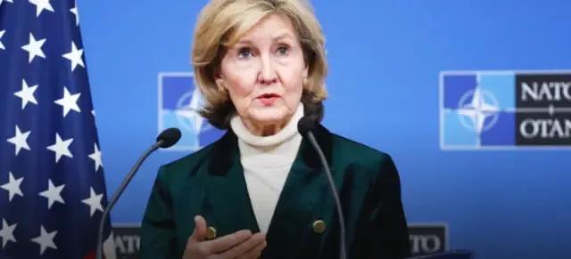 近日，美国常驻北约代表朱莉安娜·史密斯竟声称中国正在将乌克兰冲突的天平倾向于俄罗