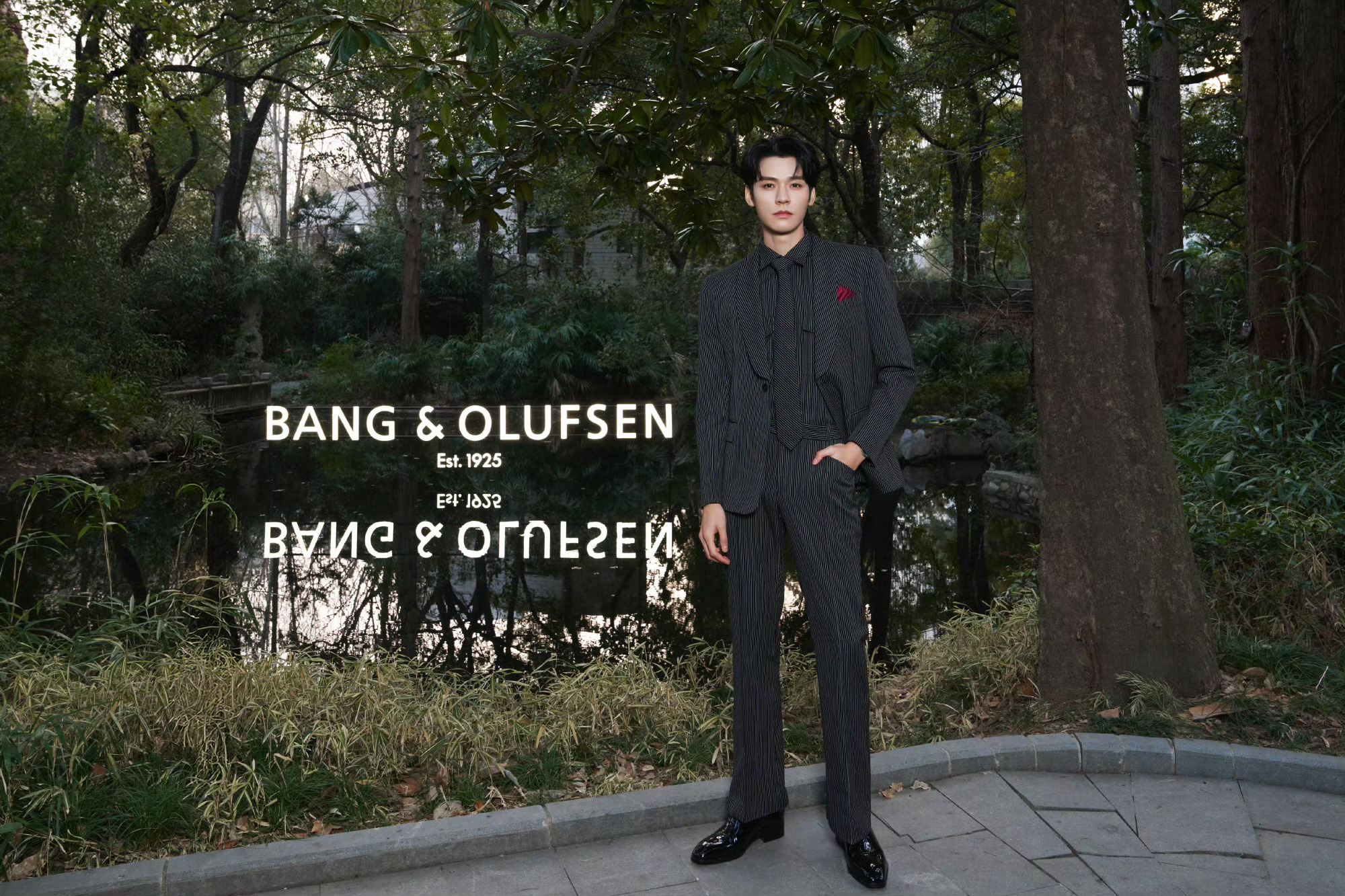 卧槽啊啊啊啊啊帅死我了龚俊倒欠内娱观众一百部霸总剧🥵🥵🥵 