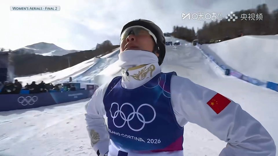 徐梦桃金牌太强了！36岁第五次参赛冬奥会，也是这个项目首个卫冕冠军